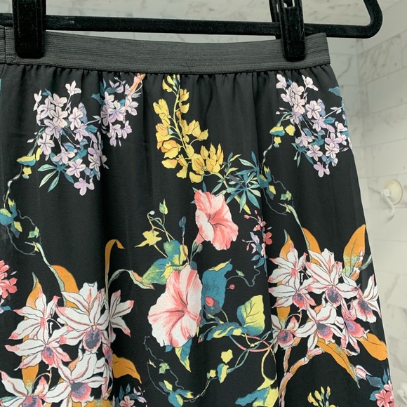 Size 4 Floral Sheer Skirt Maxi Mini Style - Picture 6 of 7